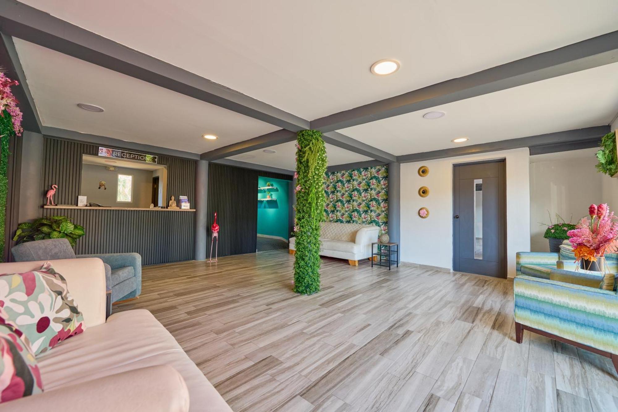 Central Boutique Hotel Oranjestad Dış mekan fotoğraf