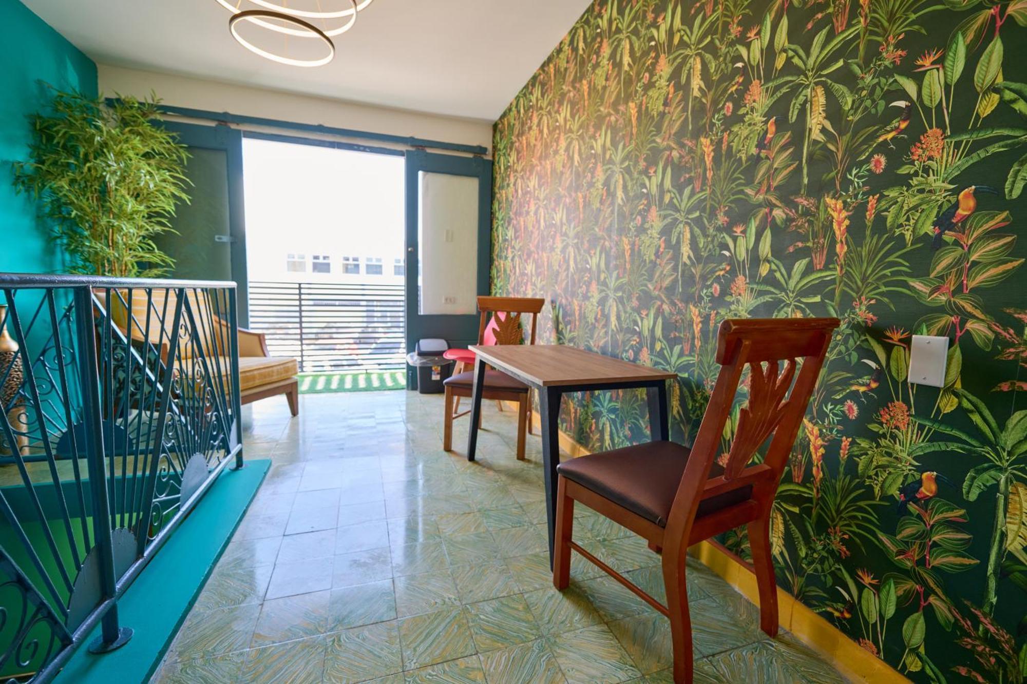 Central Boutique Hotel Oranjestad Dış mekan fotoğraf