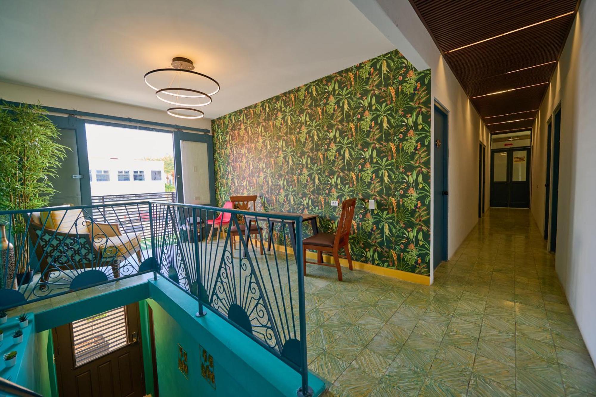 Central Boutique Hotel Oranjestad Dış mekan fotoğraf