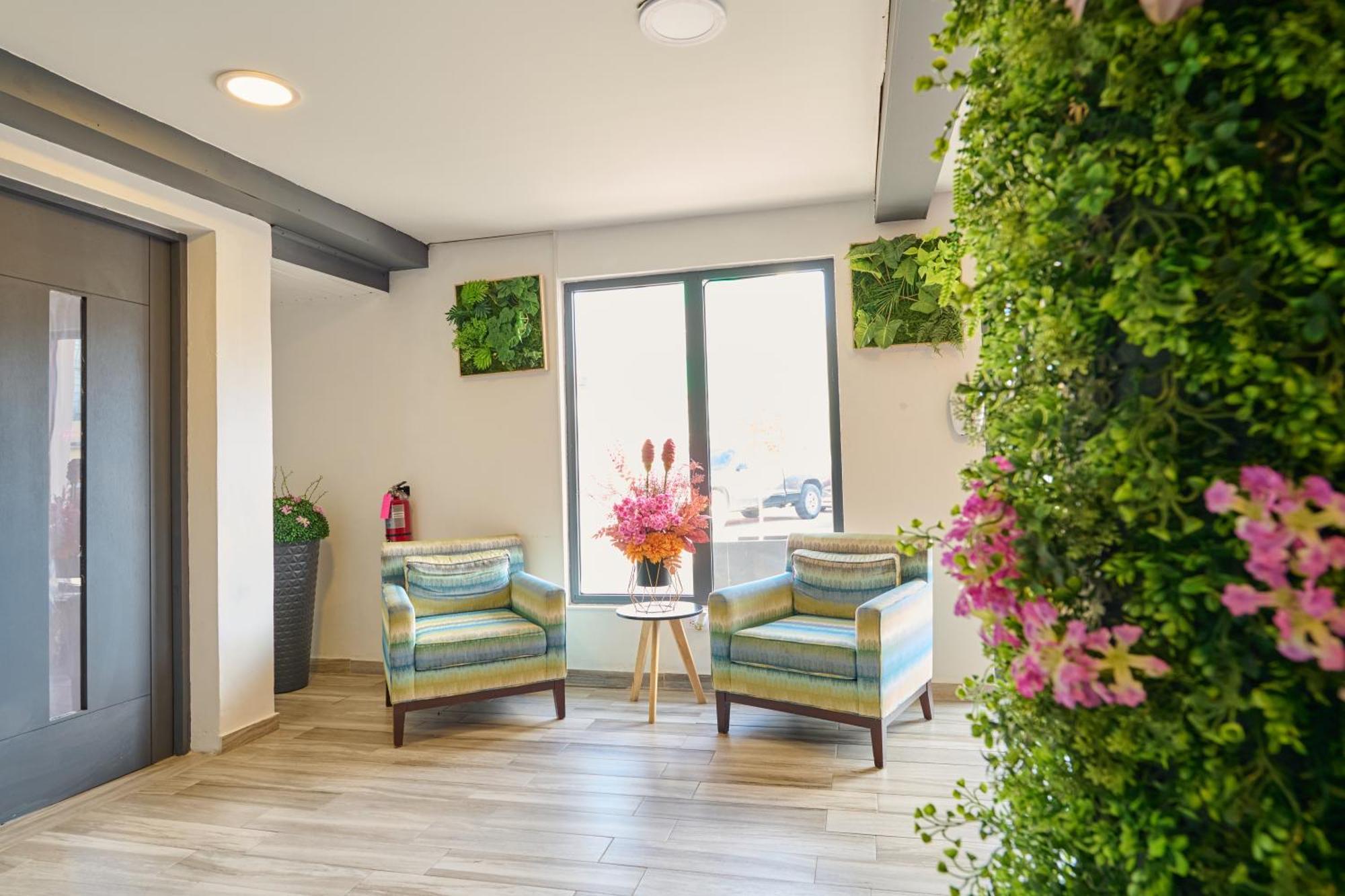 Central Boutique Hotel Oranjestad Dış mekan fotoğraf