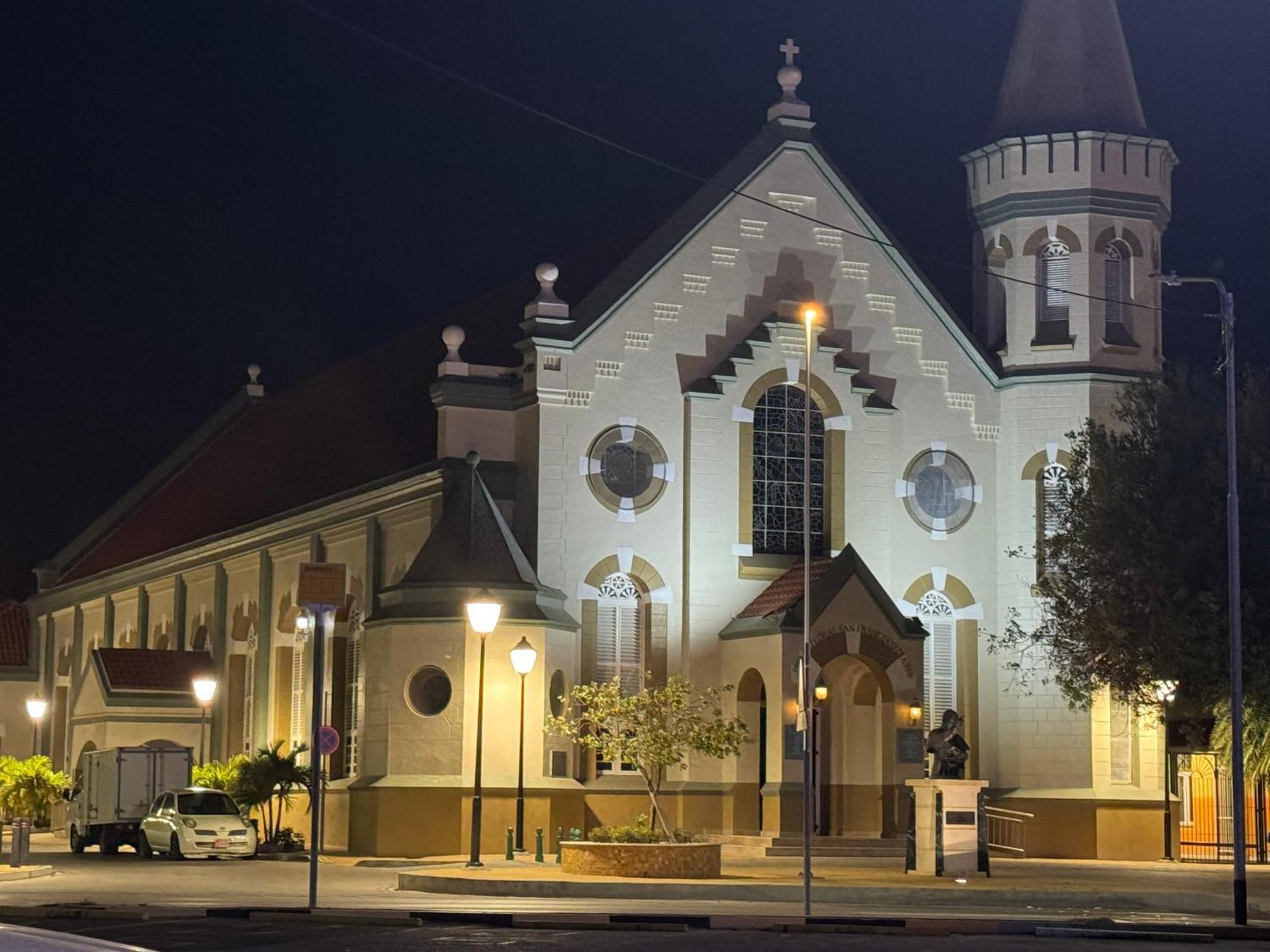 Central Boutique Hotel Oranjestad Dış mekan fotoğraf