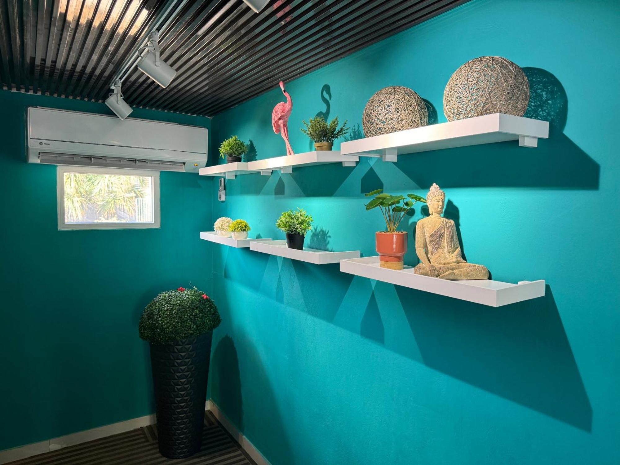 Central Boutique Hotel Oranjestad Dış mekan fotoğraf